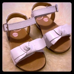Toddler Girl white sandals